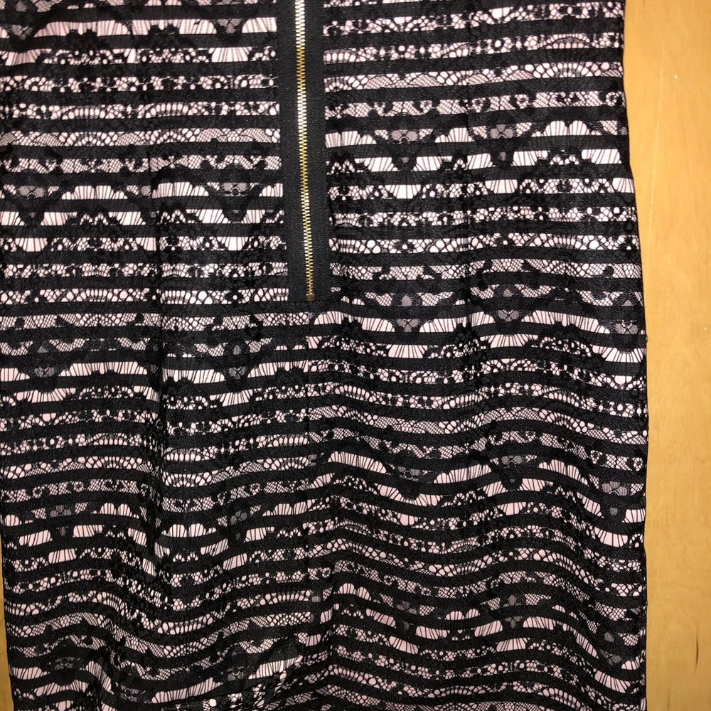 NWT Tahari blush black lace dress - Picture 3 of 6